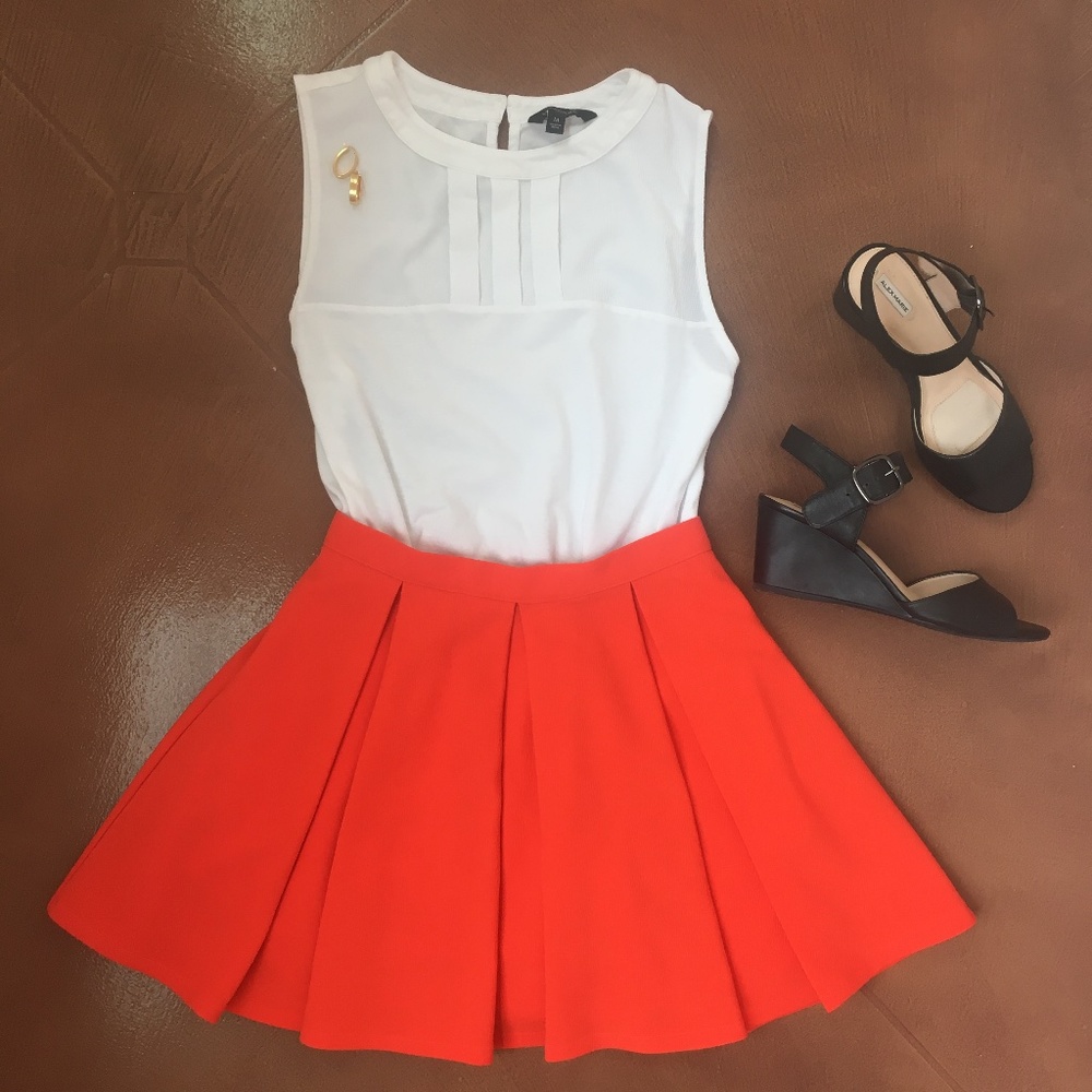 Great Orange Skirt-Fun and Flirty or Professional!